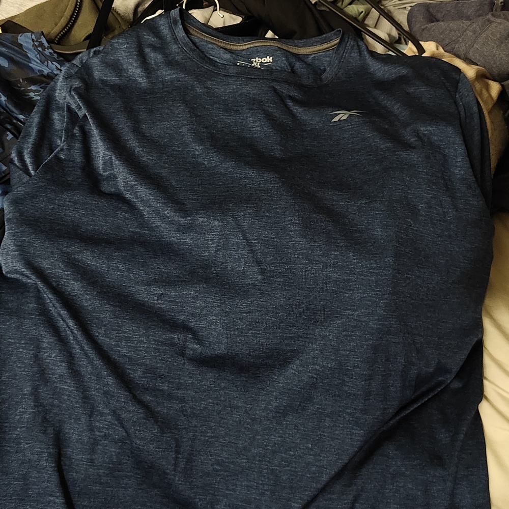 Reebok active team